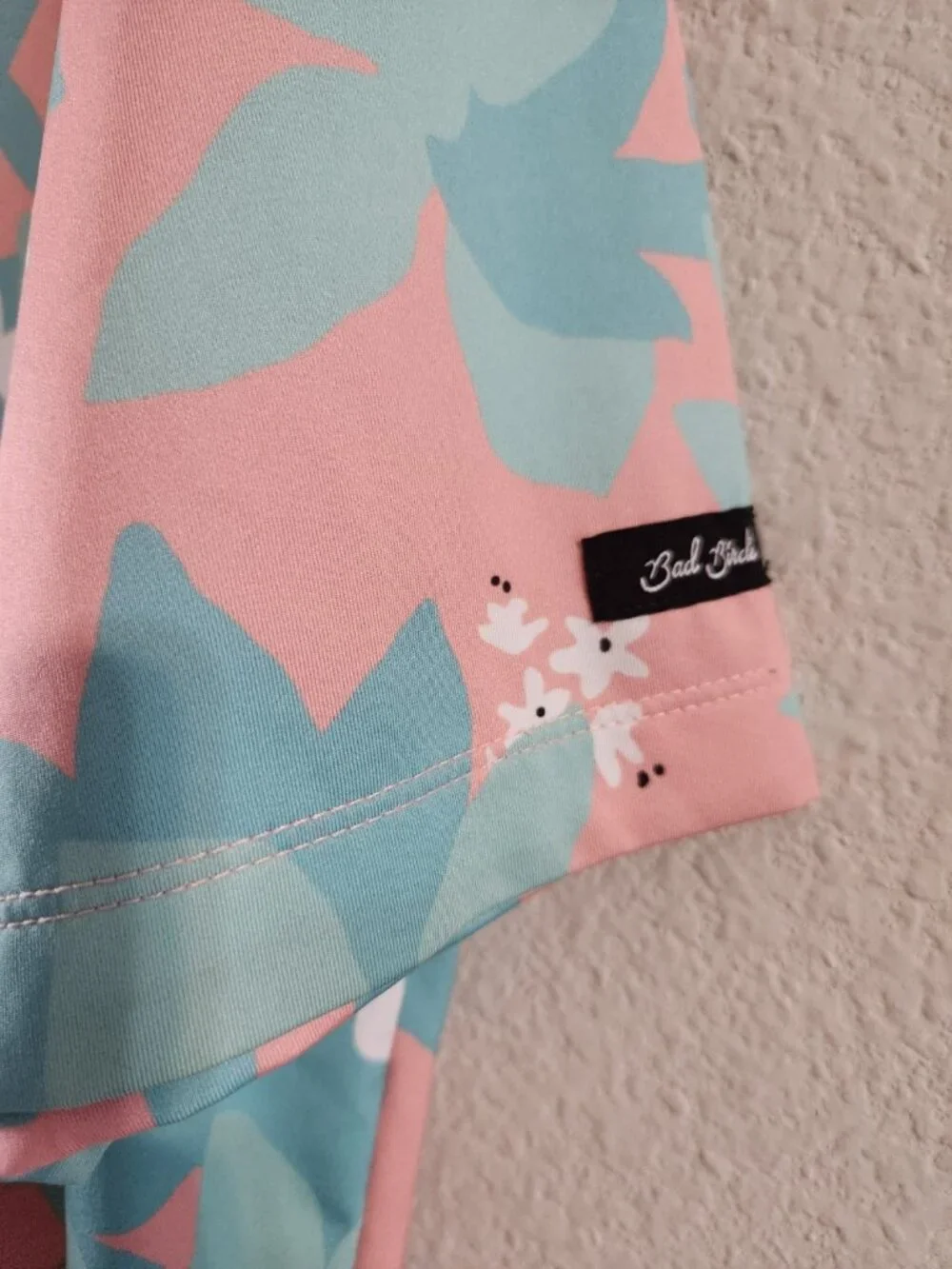 Bad Birdie Polo Men’s Medium “Land Down Unda” Short Sleeve Performance Golf Polo - Picture 4 of 5